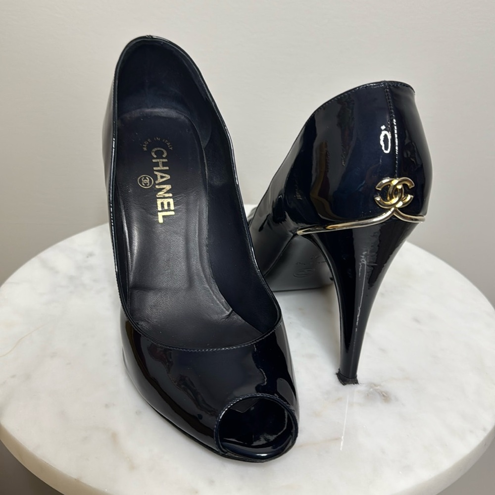Chanel Chaus Ouvertes Open Toe Pump